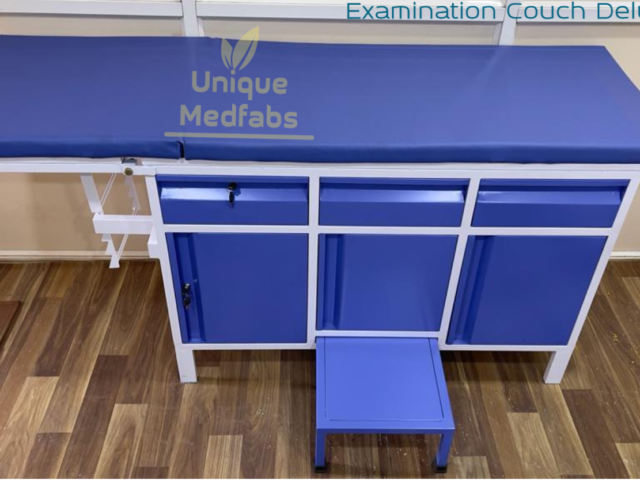 Examination Couch Deluxe