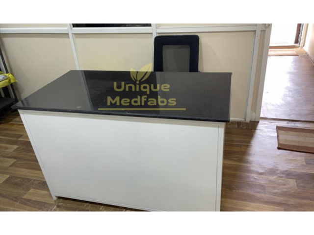 Doctor Table