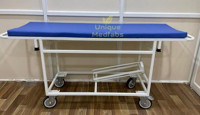 Stretcher On Stand with Oxygen Cylinder Holder