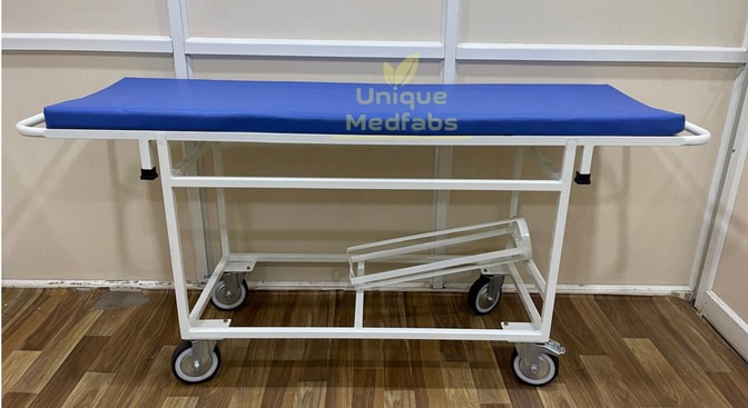 Stretcher On Stand with Oxygen Cylinder Holder